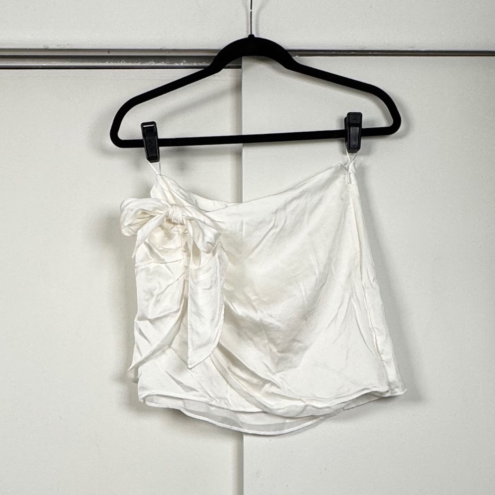 Zara White Satin Side Bow Mini Skirt Draped Flowy Dainty Wrap Style Size‎ M SS